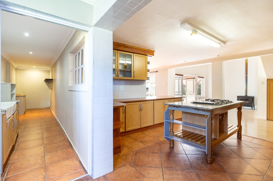 4 Bedroom Property for Sale in Zevendal Western Cape